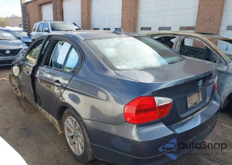 2007 BMW 328I from USA, damaged, VIN WBAVA33517KX77620